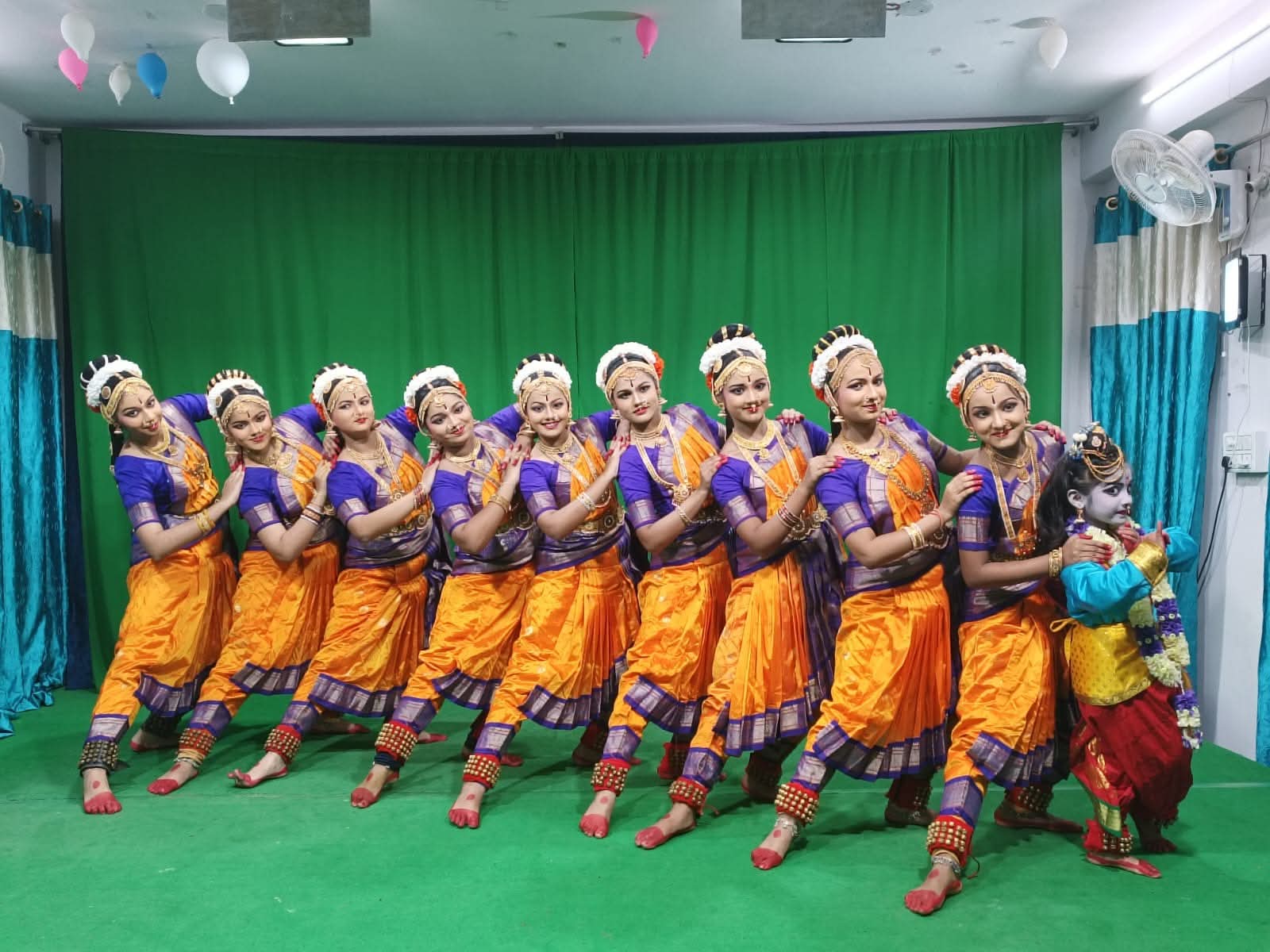 Kuchipudi classical dance performance at Sai Sannidhi Dance Academy Hyderabad — photo 4